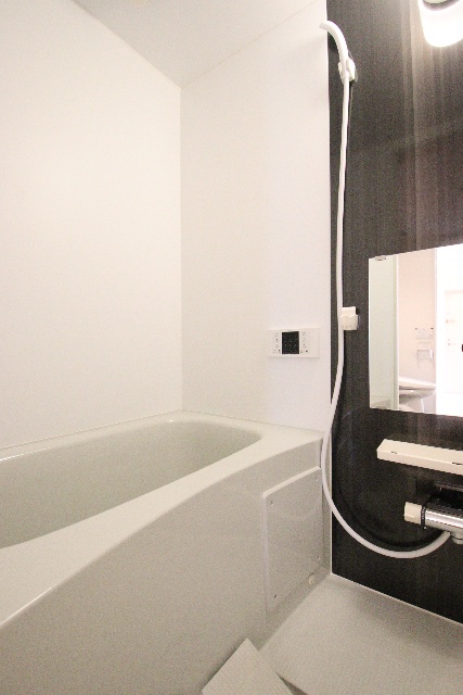 バス・シャワールーム　※別室の参考写真の為、現況優先です。