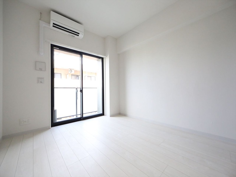 居室・リビング　洋室6.6帖　エアコン完備