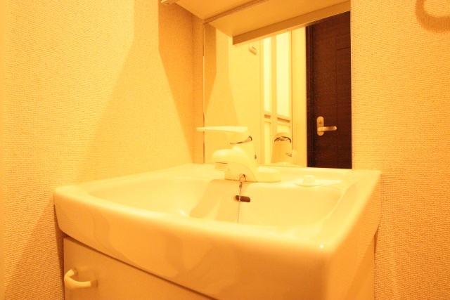 洗面設備　※別室の参考写真の為、現況優先です。