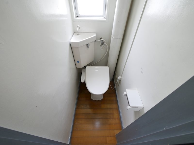 トイレ　ウォシュレット