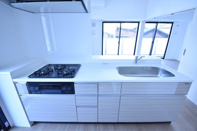 キッチン　同マンション別タイプの写真