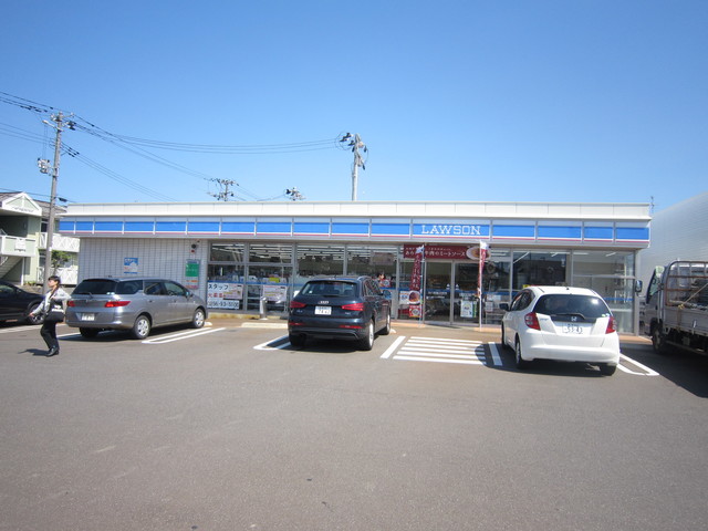 コンビニ　ローソン燕杣木店（コンビニ）まで238m