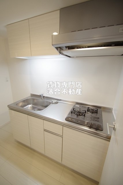 キッチン　2口コンロ付き