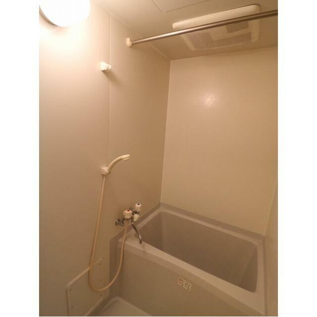 バス・シャワールーム　※他のお部屋の参考写真です