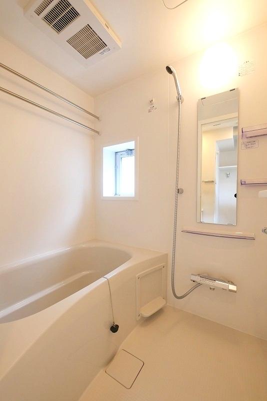 バス・シャワールーム　☆ゆっくりくつろげるお風呂☆