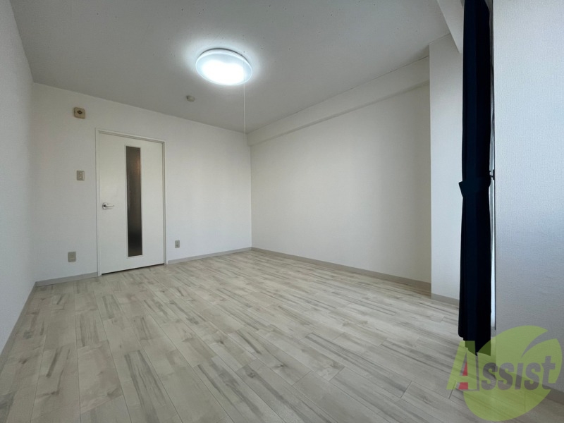 居室・リビング　広くてキレイなお部屋が広がっていて、充実した生活が送れそう。