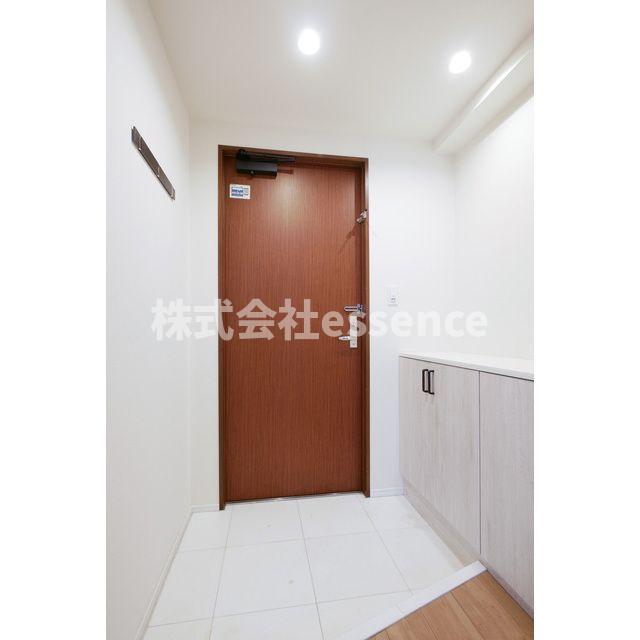 玄関　弊社ではオンライン対応・現地対応可能です♪