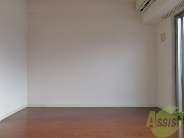 その他部屋・スペース　８．１帖あるので、シングルベッドも置けそうですね。