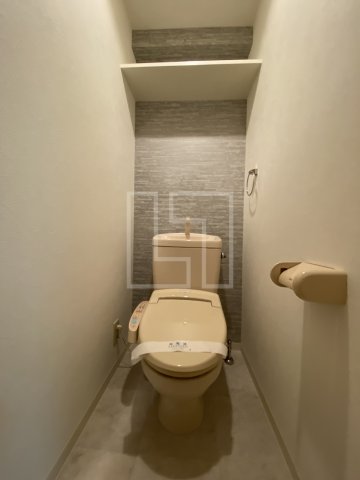 トイレ　アーデンタワー靭公園　温水洗浄便座