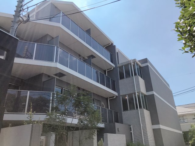 東急田園都市線 駒沢大学駅 徒歩8分 築7年