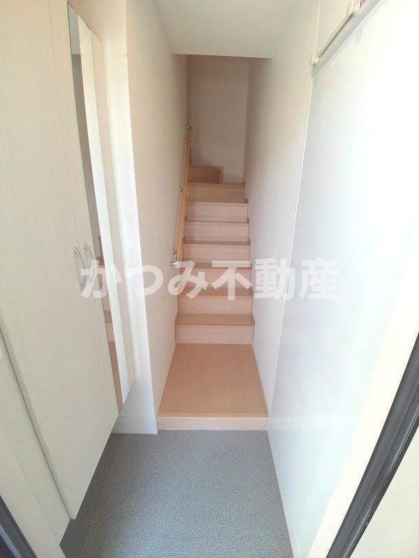 玄関　他号室参考写真