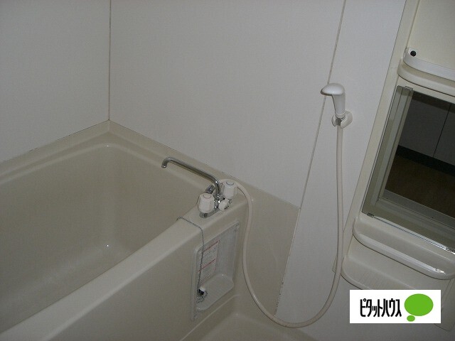 バス・シャワールーム　他のお部屋のお写真です