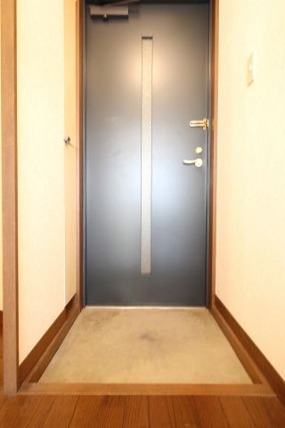 玄関　（別タイプ参考写真）フローラ本駒込　文京区本駒込５