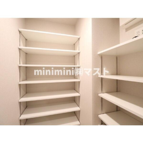 収納　別部屋参考写真