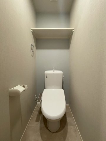 トイレ　ゆったりとした空間のトイレです