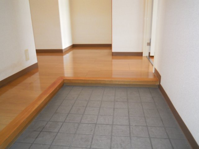 玄関　鹿の子台北ハイツ（GoodHome）