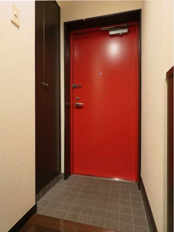 玄関　図面と現状に相違がある場合には現状を優先