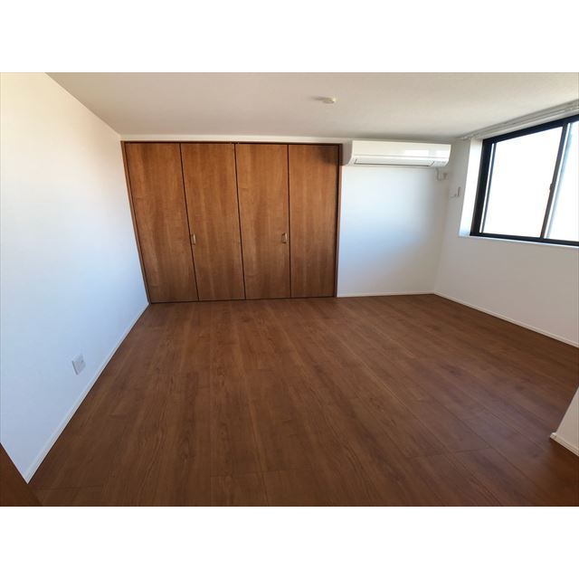 その他部屋・スペース　３階　洋室５．６帖