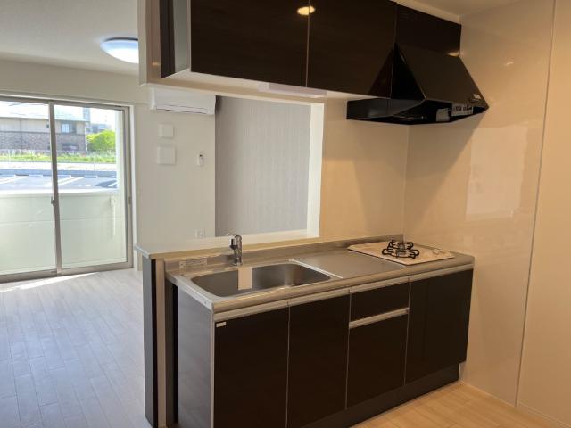 キッチン　キッチン（イメージ）