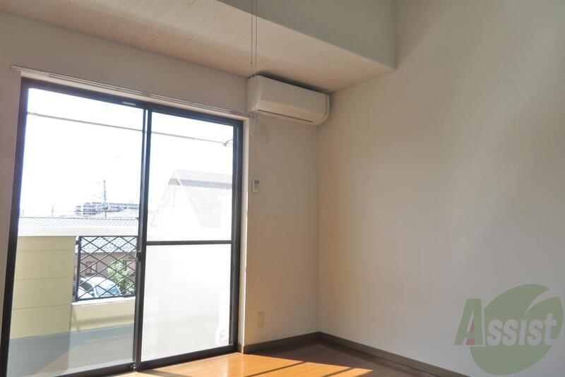 その他部屋・スペース　広々としたお部屋でゆったりと休むことが可能です。