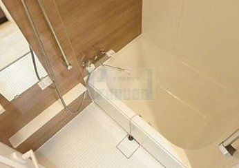 バス・シャワールーム　※別部屋参考写真