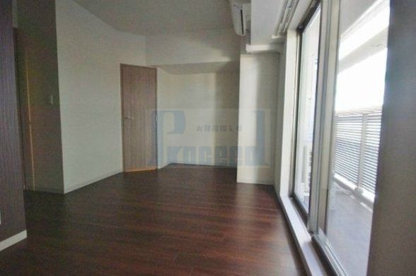 居室・リビング　※別部屋参考写真