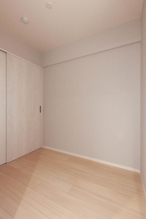 その他部屋・スペース　洋室３帖