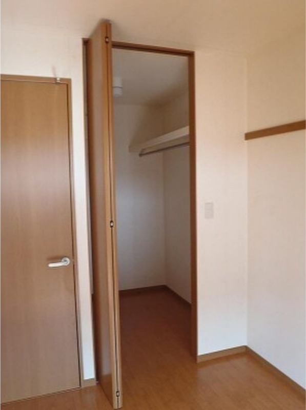 収納　図面と現状に相違がある場合には現状を優先