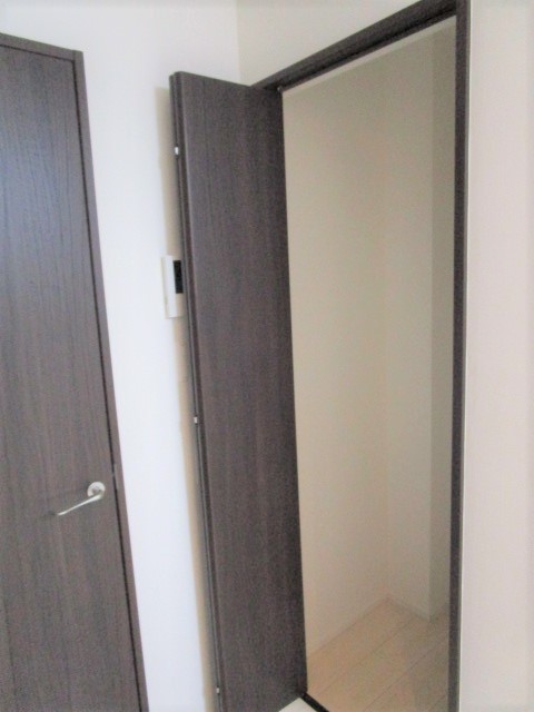 収納　同物件の別の号室の写真です。