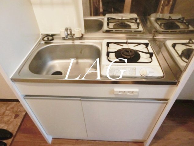 キッチン　キッチンです。