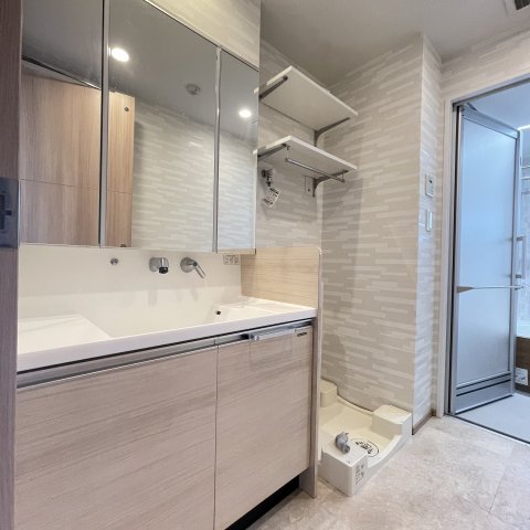 洗面設備　同仕様タイプです