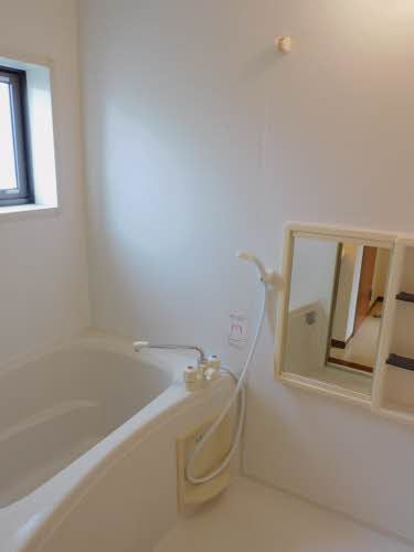 バス・シャワールーム　浴室