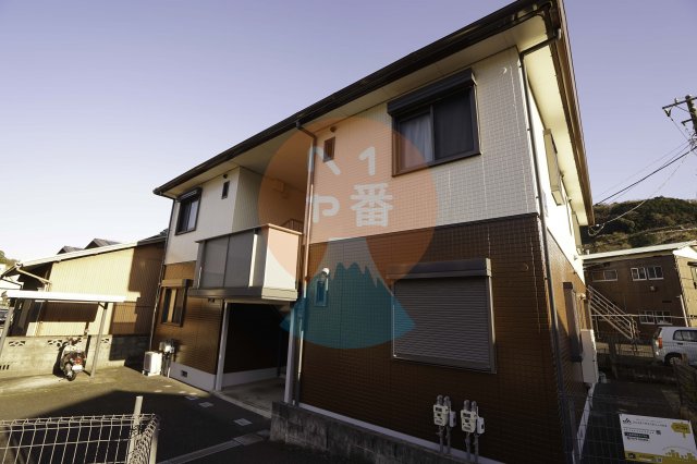 建物外観　「アドニスII」の外観です