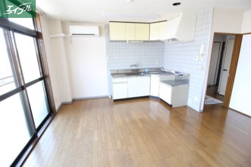 居室・リビング　リビング