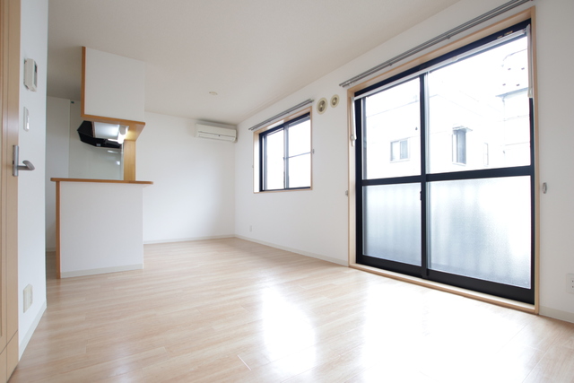 居室・リビング　ＬＤＫは１２．５帖♪ゆったり使えます