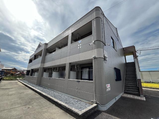 バルコニー　外観写真（昼）