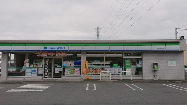 コンビニ　ファミリーマート羽村神明台店（コンビニ）まで399m