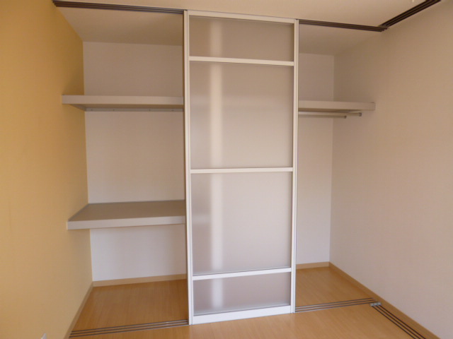 収納　クローゼット
