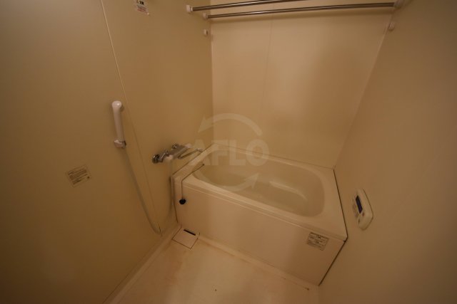 バス・シャワールーム　ハイシュタイン堀江　浴室