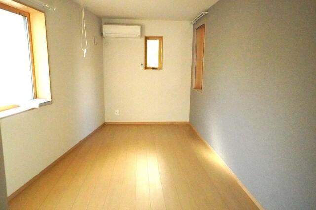 居室・リビング　?