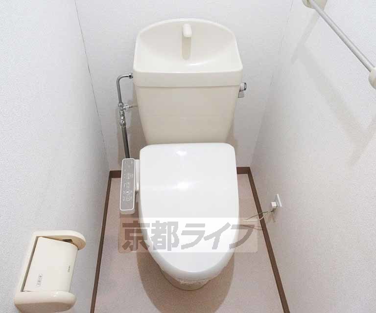 トイレ　ウォシュレットつき！