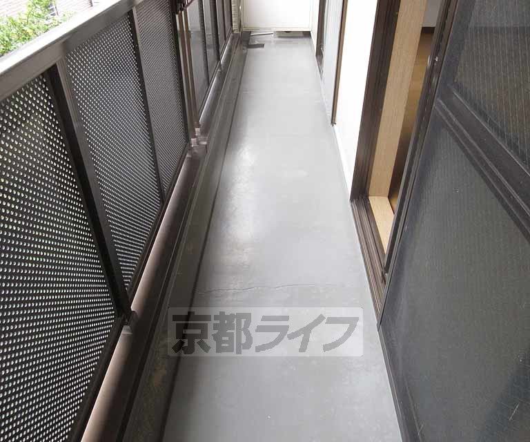 バルコニー　バルコニースペースです！