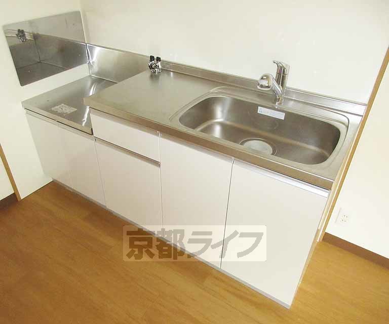 キッチン　作業スペース広々！