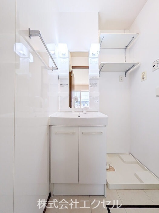 洗面設備　独立洗面台です。