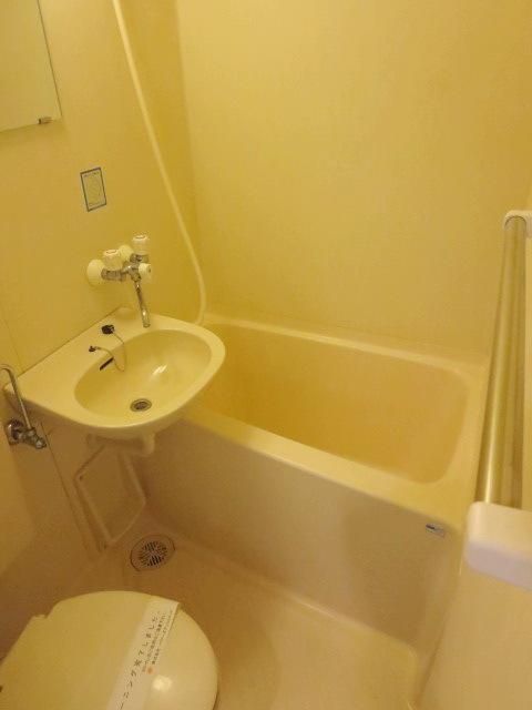 バス・シャワールーム　★お部屋探しはタウンハウジング高幡不動店まで★