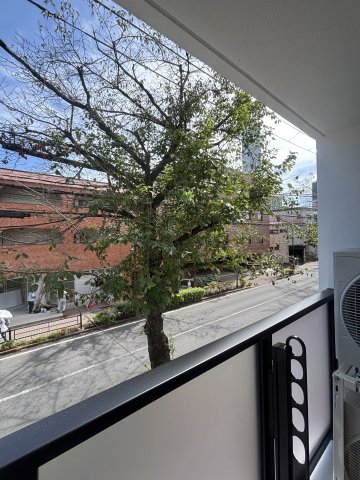 バルコニー　落ち着いた時間を過ごせるバルコニーです
