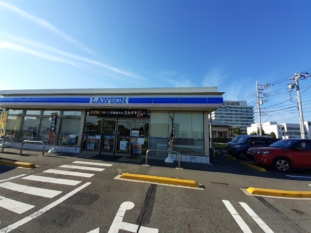 コンビニ　ローソン前橋亀里店（コンビニ）まで1600m