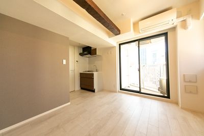 居室・リビング　☆明るい居間☆