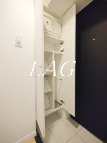 玄関　玄関です。