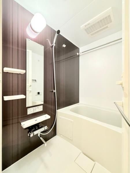 バス・シャワールーム　お風呂で日々の疲れを落としましょう